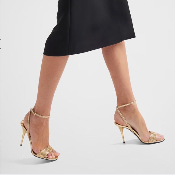 SOLD!$900 OFF New! PRADA with Cristal 🌟✨✨✨ - Picture 5 of 11